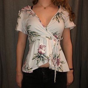 FLORAL TOP